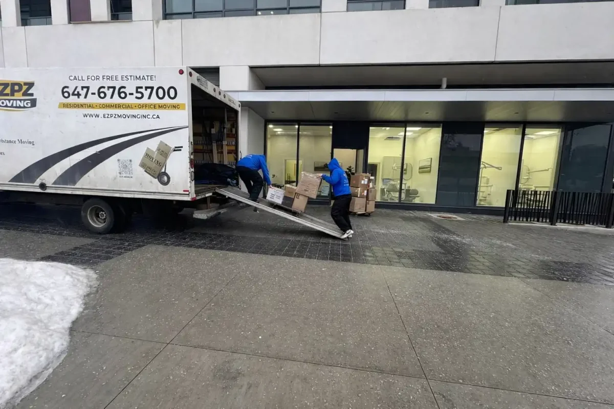 Commercial office relocation in Toronto with professional movers minimizing business downtime